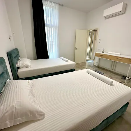 Villa Queens Luxury 111b Vlore
