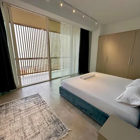 Villa Queens Luxury 111b