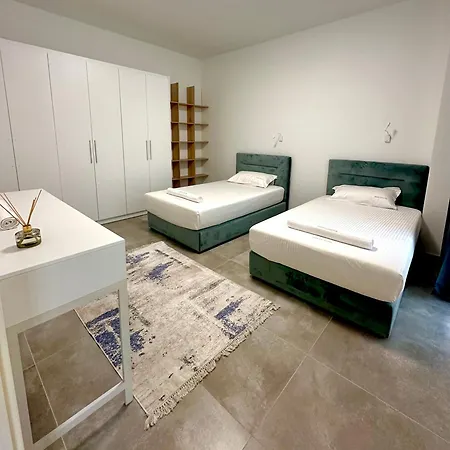 Villa Queens Luxury 111b *