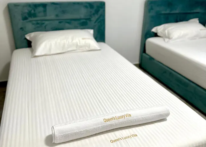 Queens Luxury 111b *
